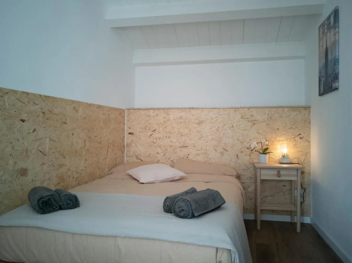 King House B&B Catania Italy