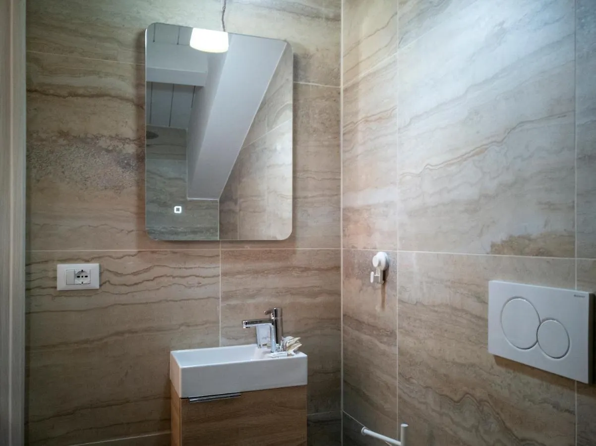 Bed & Breakfast King House B&B Catania